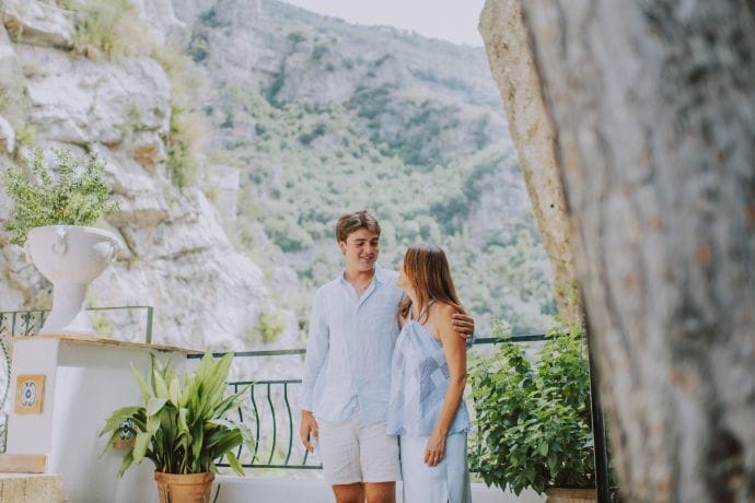 amalfi coast family photographer in positano and capri